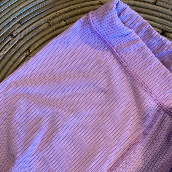 ALO ribbed workout gear! Pants are S and sports bra is XS - Picture 2 of 3